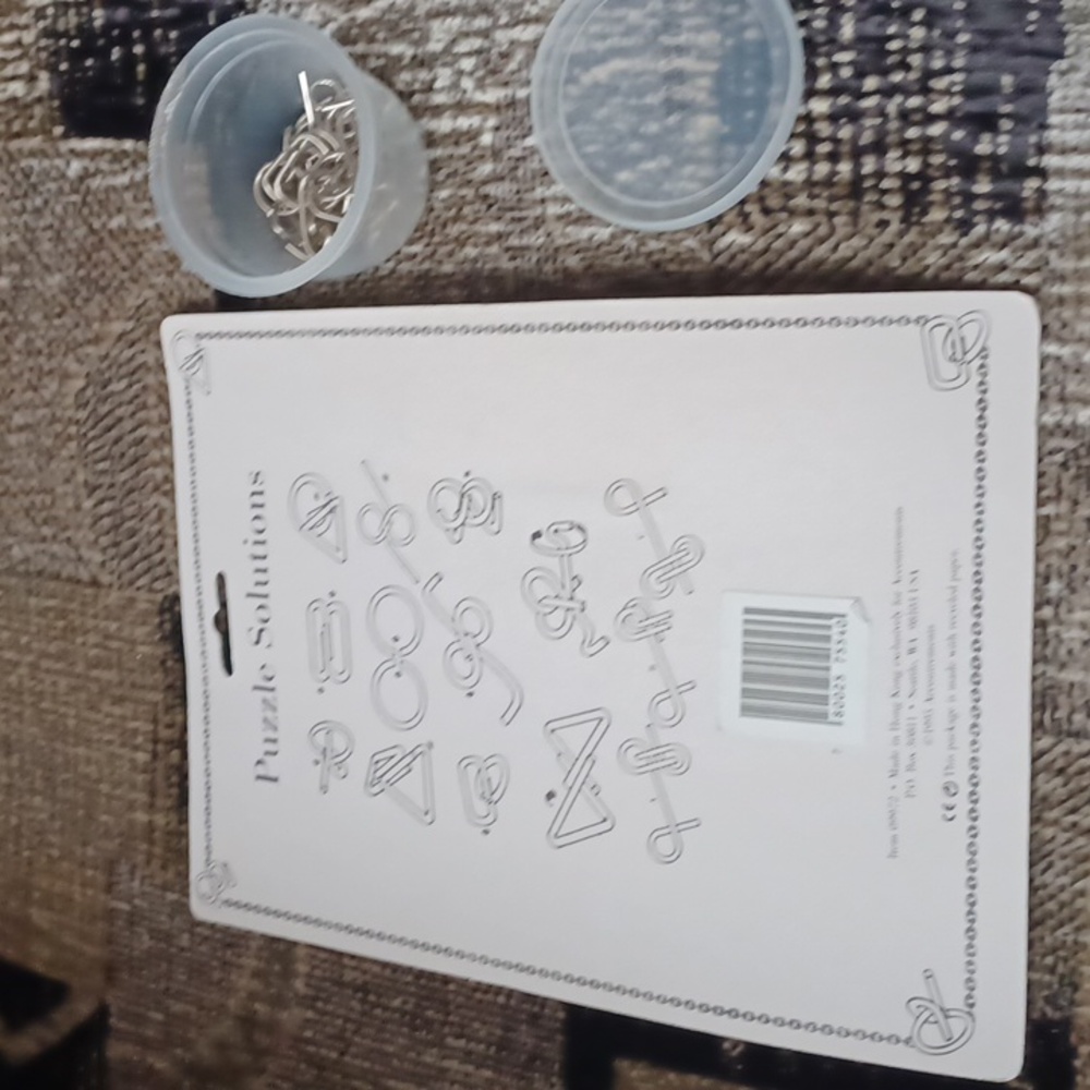 4/$30 Magic Metal Puzzles Set - Silver - Picture 4 of 7